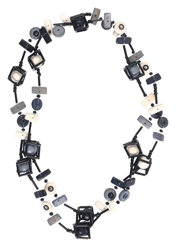 Fair and Square Necklace Black & White BPN226